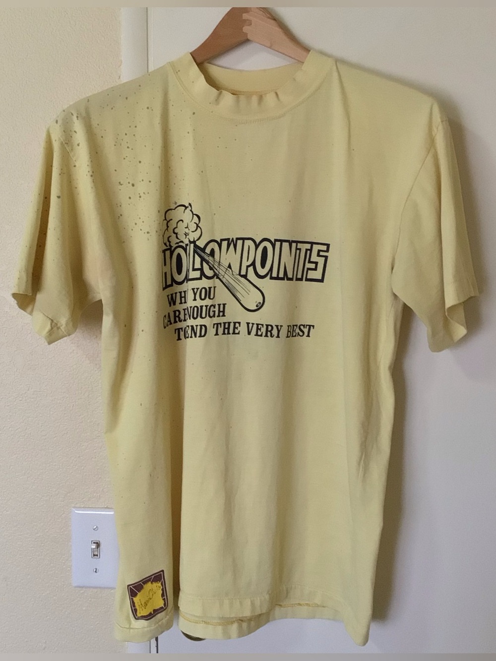 Vtg Yellow Hollowpoints Graphic Tee Distressed FruitOfTheLoom USA Made Cotton